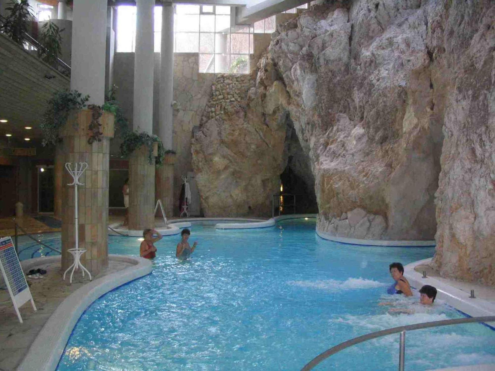 Napfeny Vendeghaz Apartment Miskolc Luaran gambar