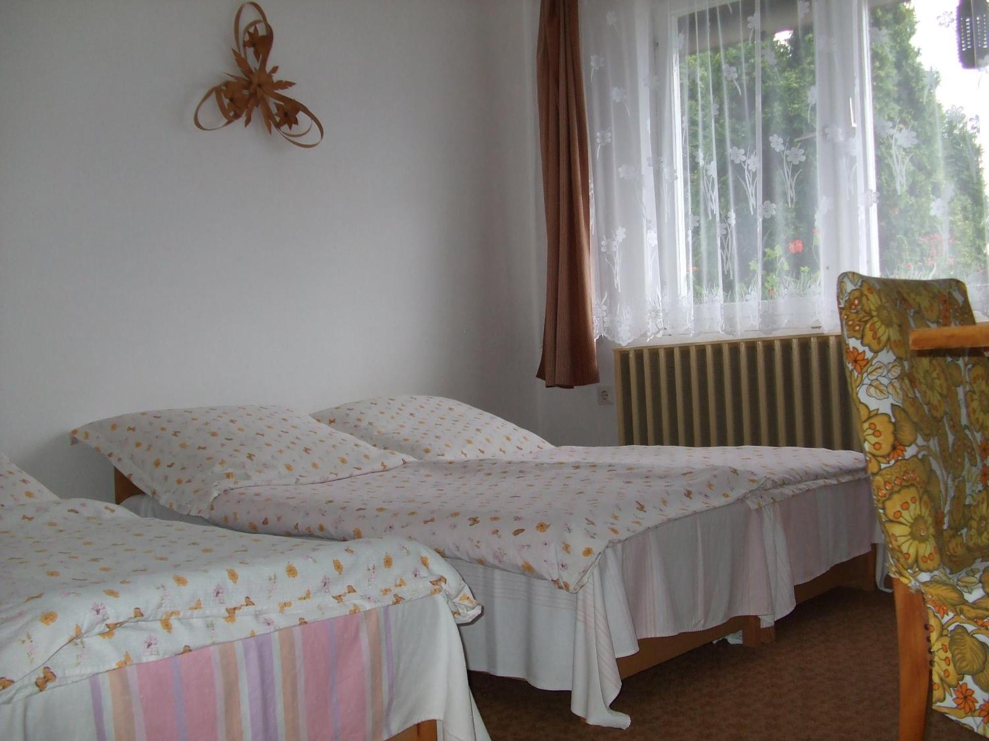 Napfeny Vendeghaz Apartment Miskolc Luaran gambar