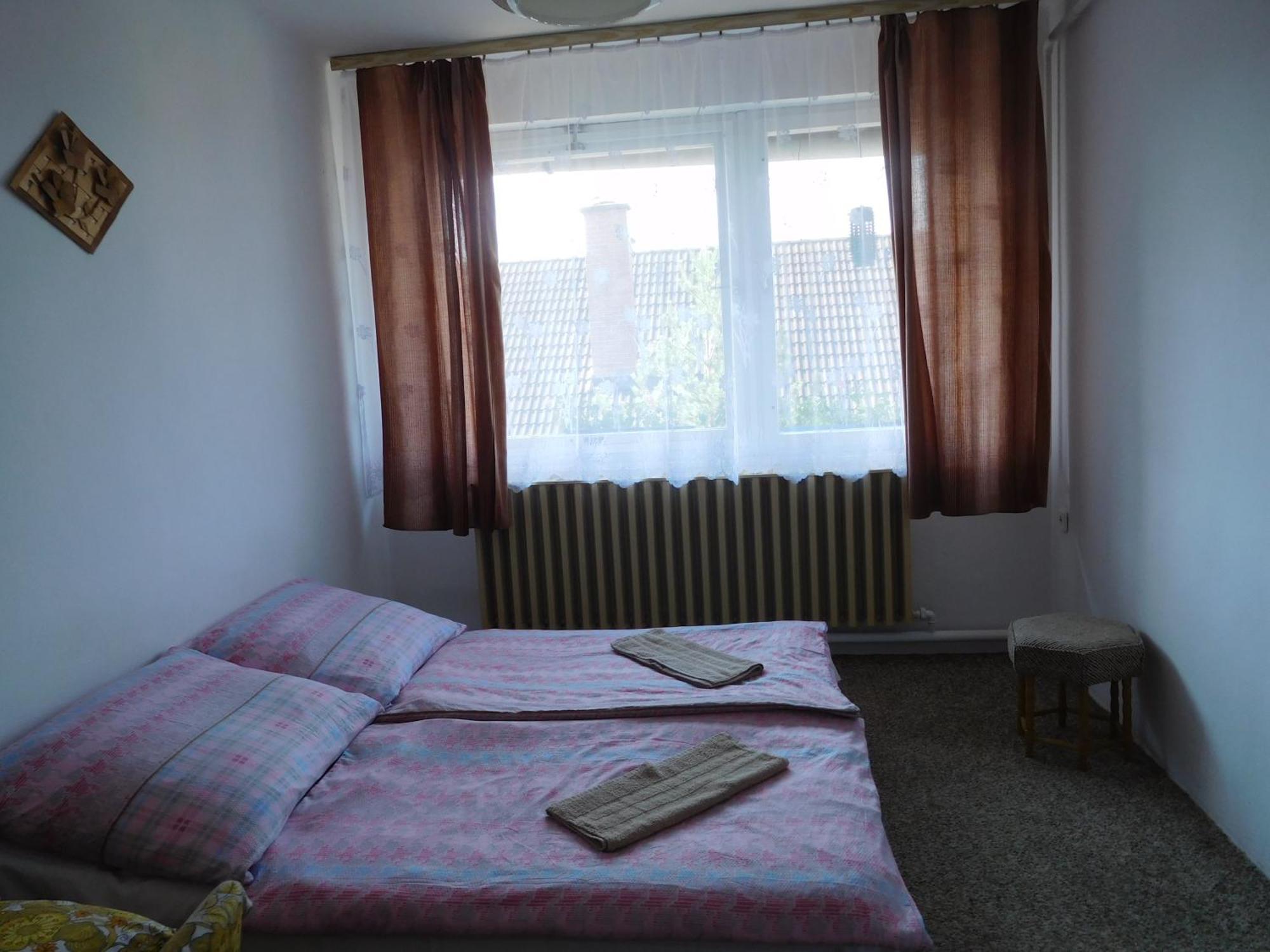 Napfeny Vendeghaz Apartment Miskolc Luaran gambar